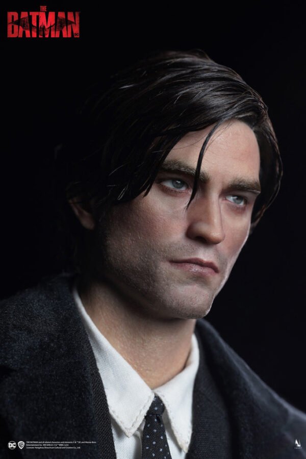 INART 1/6 BRUCE WAYNE PREMIUM EDITION (ROOTED HAIR) - Image 4