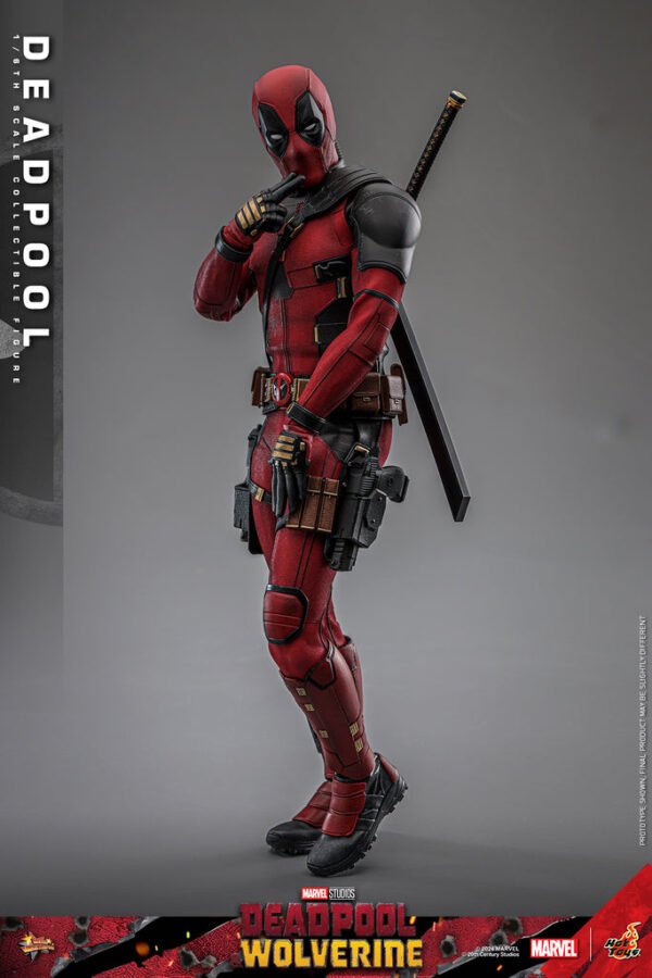HOT TOYS 1/6 MMS746B DEADPOOL SPECIAL EDITION - Image 4