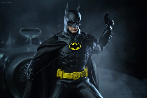 HOT TOYS 1/6 MMS692 BATMAN 1989 REGULAR - Image 3
