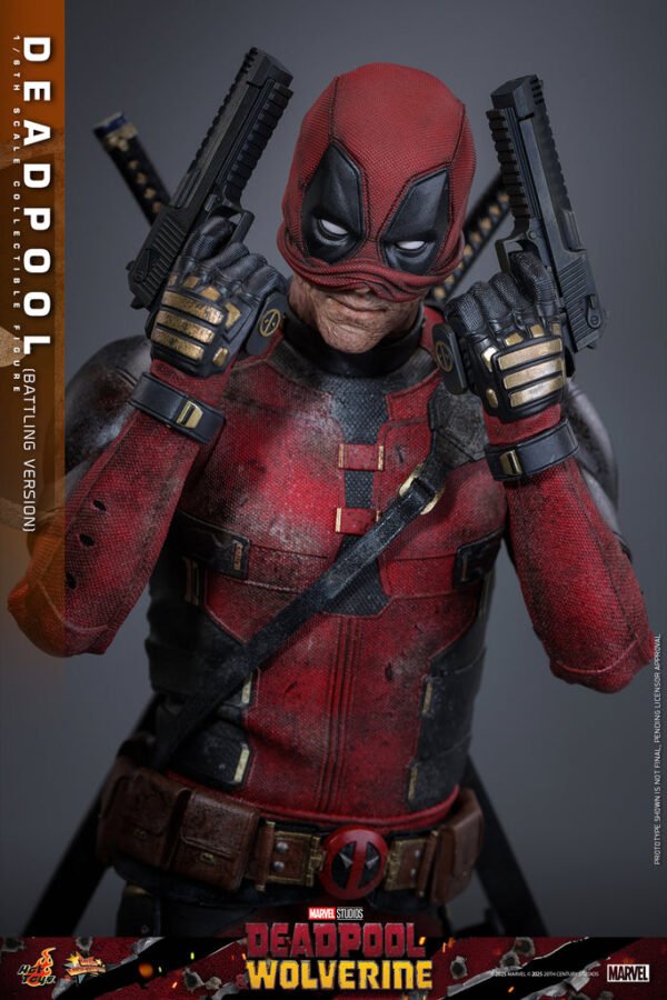 HOT TOYS 1/6 MMS782 DEADPOOL (BATTLING VERSION) - Image 3