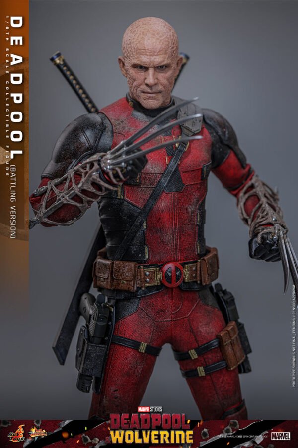 HOT TOYS 1/6 MMS782 DEADPOOL (BATTLING VERSION)