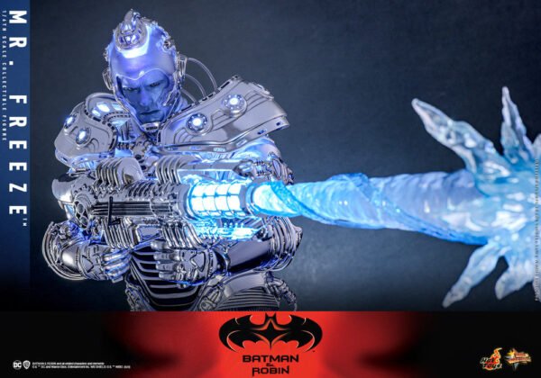 Pre Order HOT TOYS 1/6 MMS799 MR FREEZE REGULAR - Image 3
